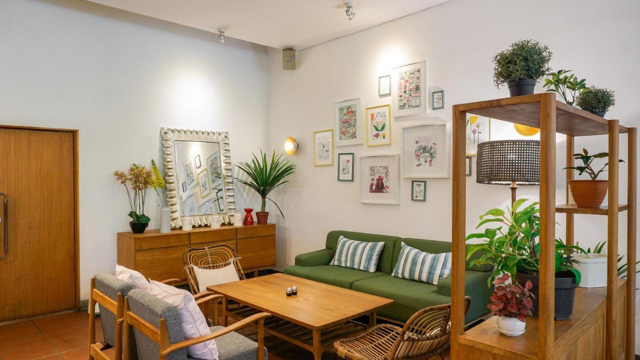 Capital O 1616 Setiabudhi Indah Hotel Bandung Ngoại thất bức ảnh