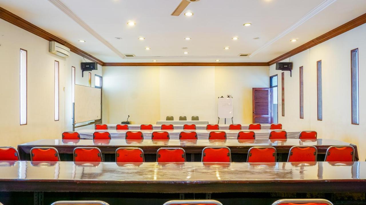 Capital O 1616 Setiabudhi Indah Hotel Bandung Ngoại thất bức ảnh