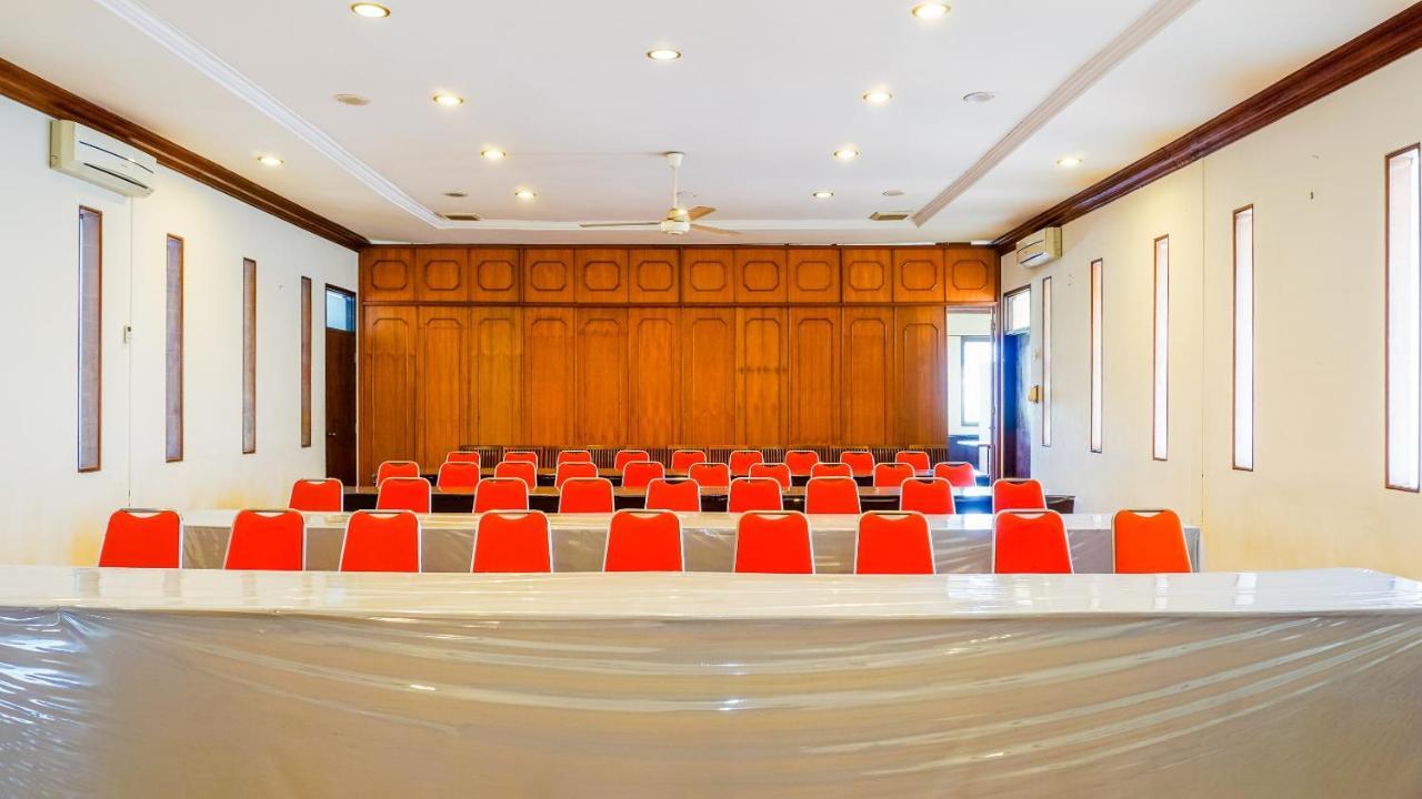Capital O 1616 Setiabudhi Indah Hotel Bandung Ngoại thất bức ảnh